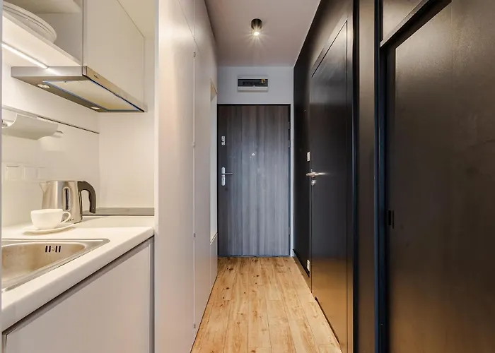 Monika Познань